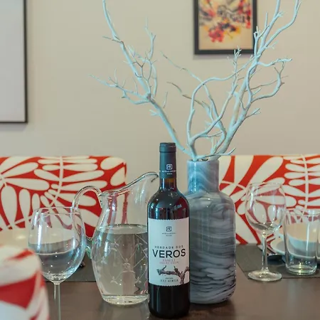 Ldapartments - Spacious Haven W/lift&garage Apartament *