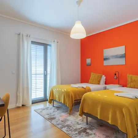Ldapartments - Spacious Haven W/lift&garage * ליסבון