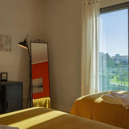 Ldapartments - Spacious Haven W/lift&garage דירה ליסבון