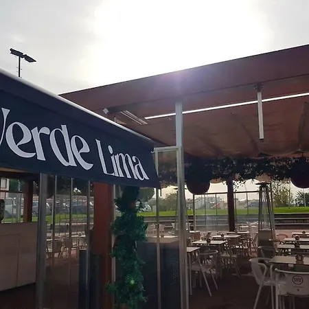 Ldapartments - Spacious Haven W/lift&garage דירה