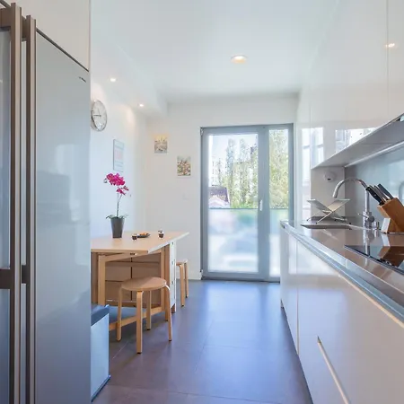 Lejlighed Ldapartments - Spacious Haven W/lift&garage