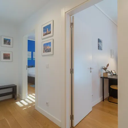 Ldapartments - Spacious Haven W/lift&garage Lejlighed *