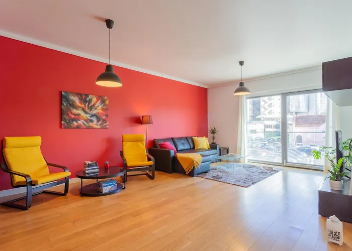 Lägenhet Ldapartments - Spacious Haven W/lift&garage *